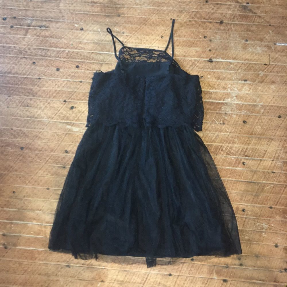 BCBGGeneration Lace tulle black minimalist mini dress - Picture 4 of 4